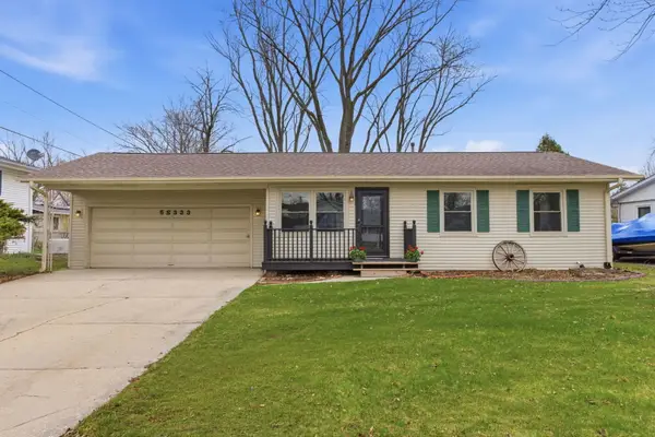 5S333 Stewart Drive, Naperville, IL 60563
