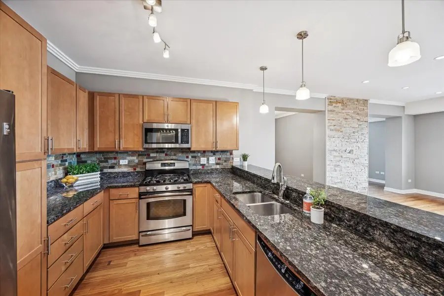 1905 S Wolf Road #607, Hillside, IL 60162 - Image #3