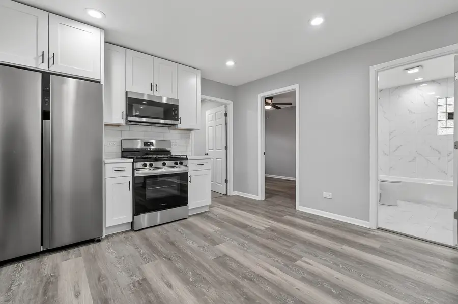 12944 S Commercial Avenue, Chicago, IL 60633 - Image #3