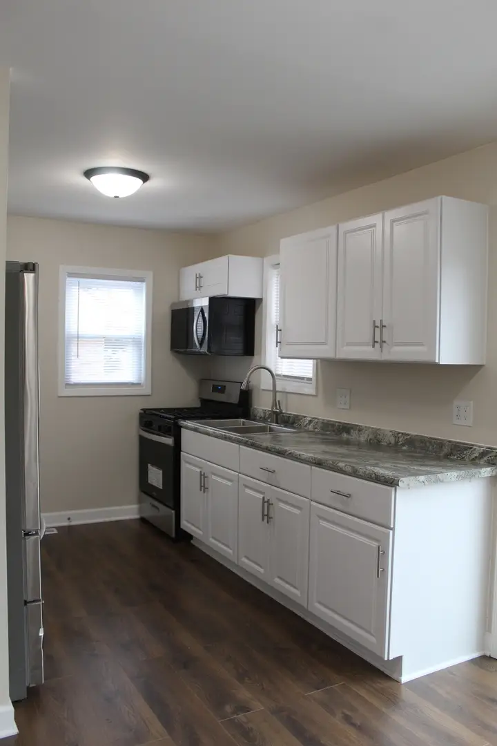 689 Bent Street, Elgin, IL 60120 - Image #3