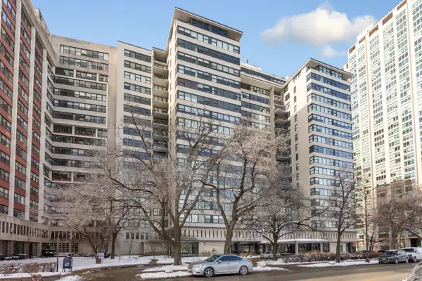 3440 N Lake Shore Drive #5A, Chicago, IL 60657