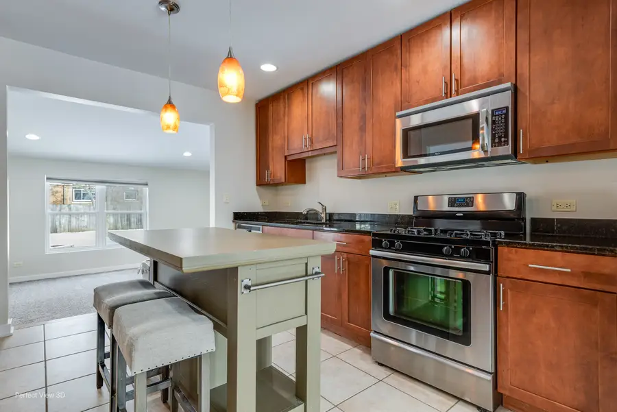 226 Charlotte Place, Mundelein, IL 60060 - Image #3