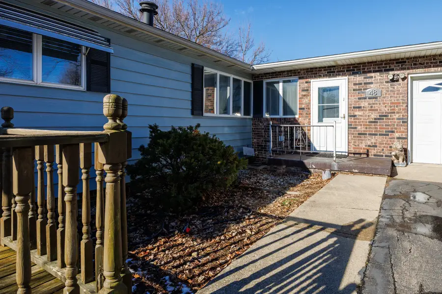 48 Avenue A, Bloomington, IL 61704 - Image #2