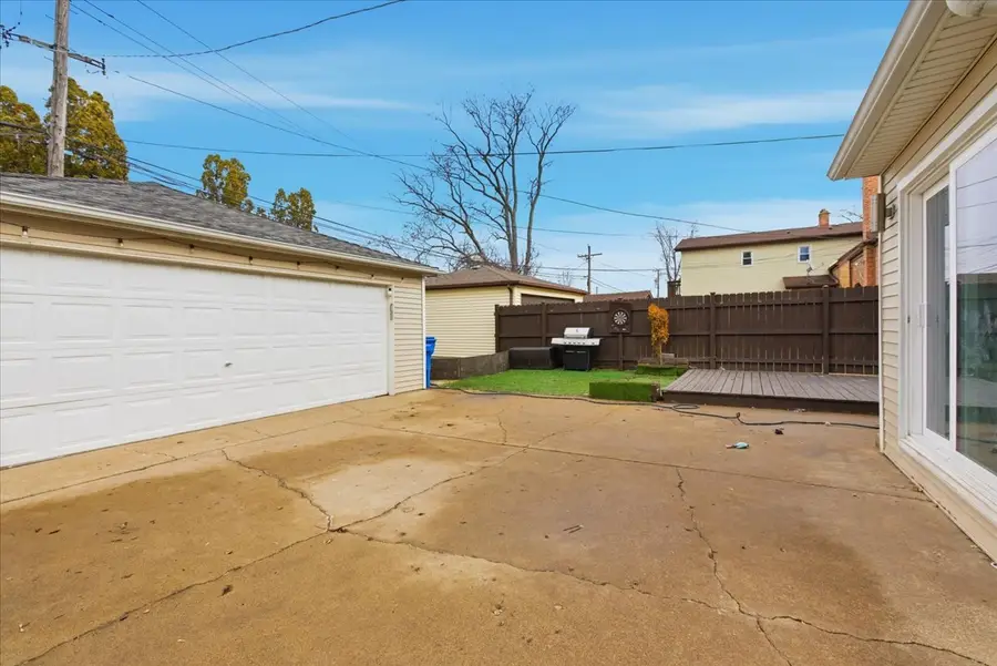 7802 W Victoria Street, Chicago, IL 60631 - Image #2