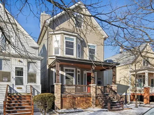 4542 N Leavitt Street, Chicago, IL 60625