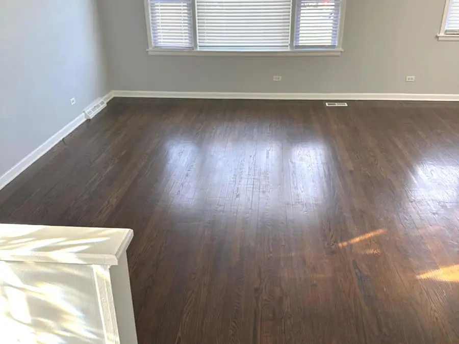 7843 S Luna Avenue, Burbank, IL 60459 - Image #3