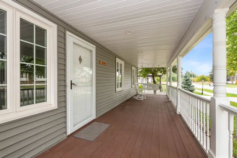 8818 Fairway Drive, Orland Park, IL 60462 - Image #2