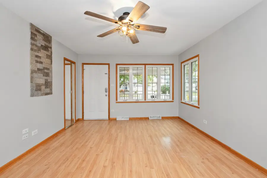 8818 Fairway Drive, Orland Park, IL 60462 - Image #3