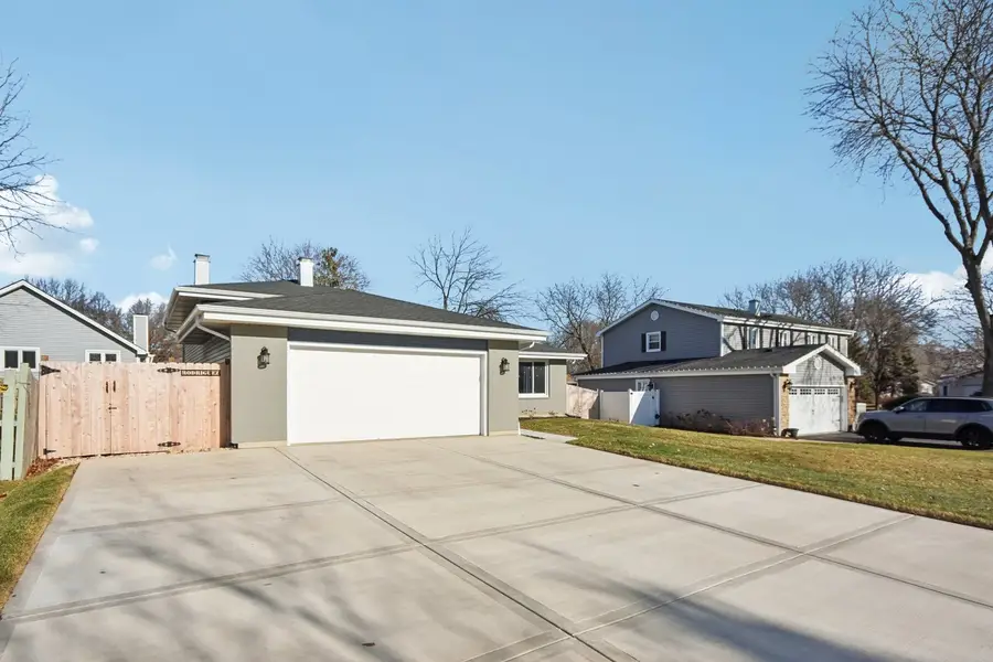 103 Pipers Drive, Bartlett, IL 60103 - Image #3