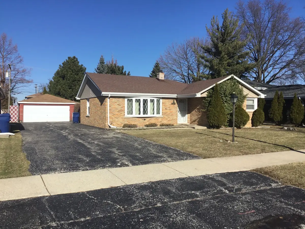 6762 W 87th Place, Oak Lawn, IL 60453 - Image #1