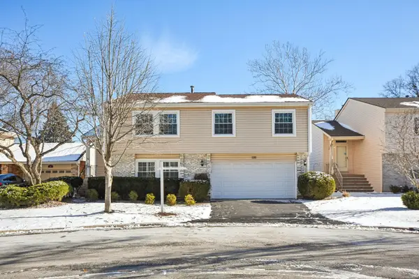 108 Croftwood Court, Rolling Meadows, IL 60008