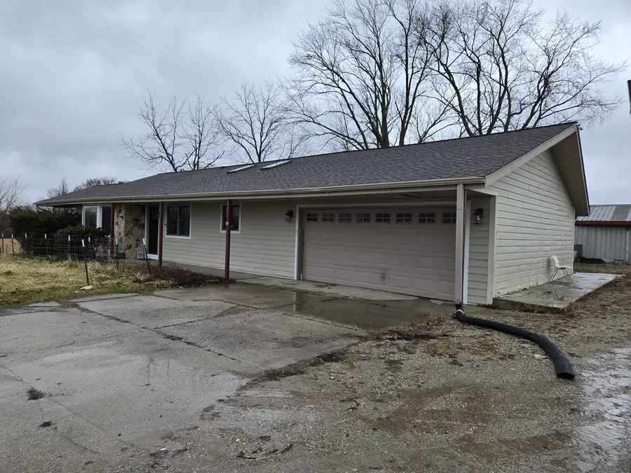 3303 E Exchange Street, Crete, IL 60417 - Image #2