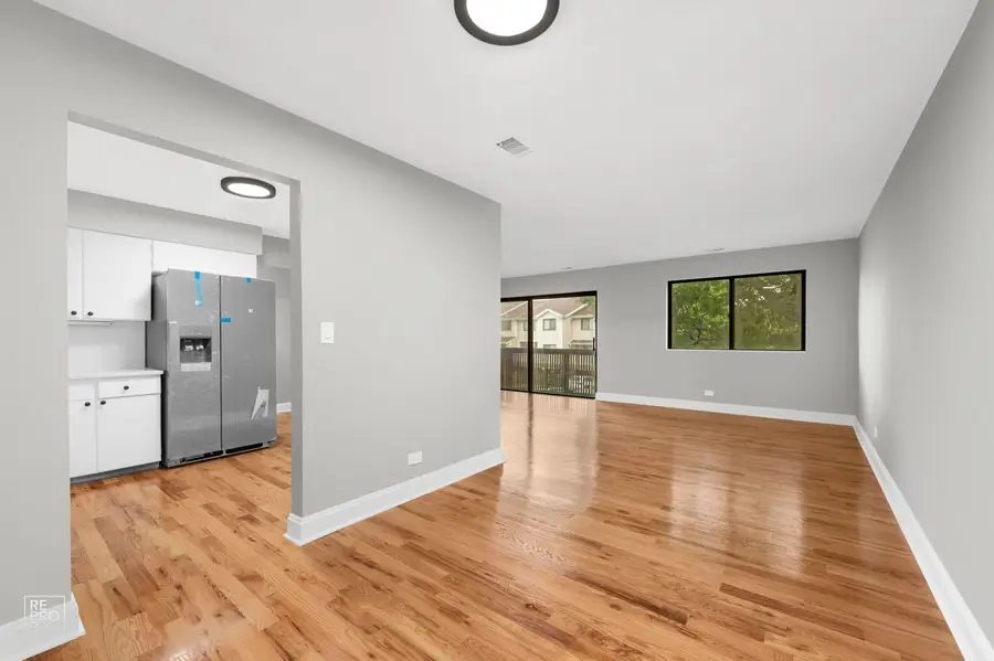 3110 Pheasant Creek Drive #206, Northbrook, IL 60062 - Image #2