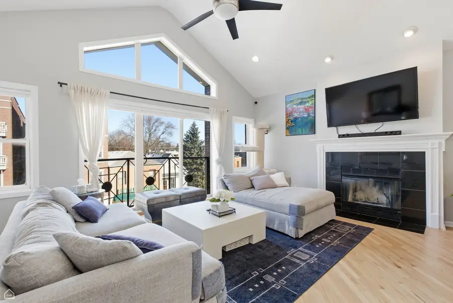 2249 W Foster Avenue #3, Chicago, IL 60625 - Image #3