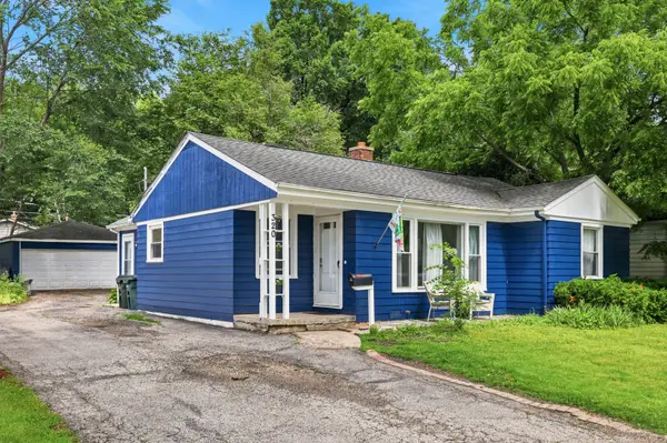 320 N Schubert Street, Palatine, IL 60067