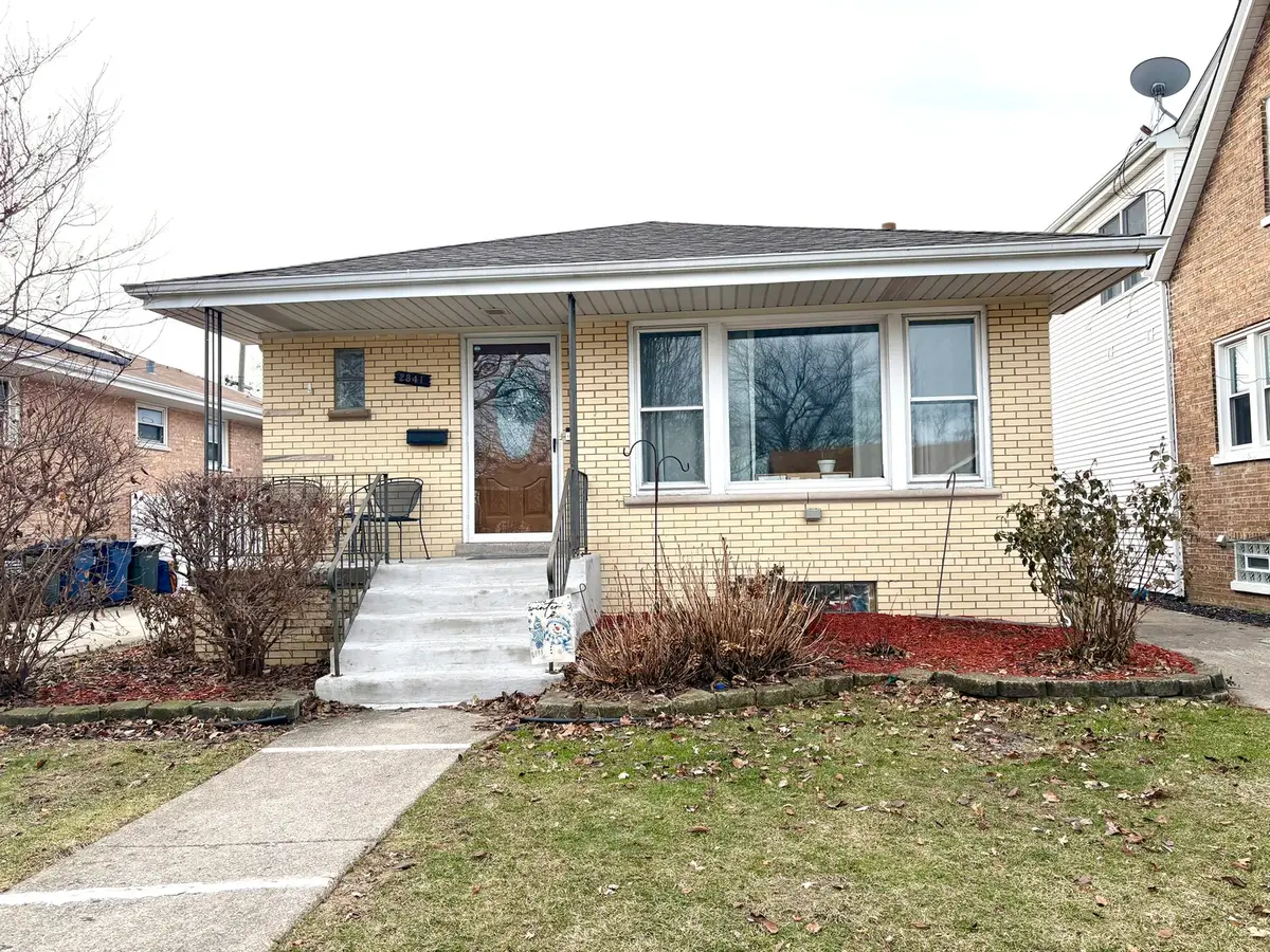 2841 W 100th Place, Evergreen Park, IL 60805 - Image #1