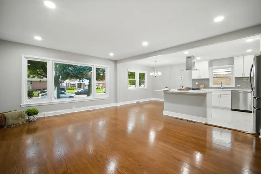 Address Withheld By Seller, Skokie, IL 60077 - Image #3