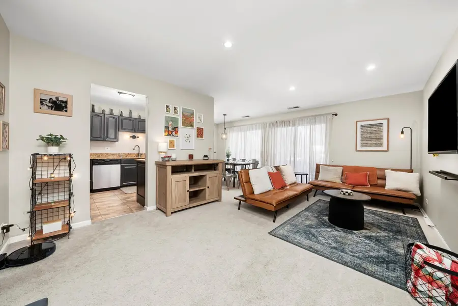 1502 7 Pines Road #C2, Schaumburg, IL 60193 - Image #2