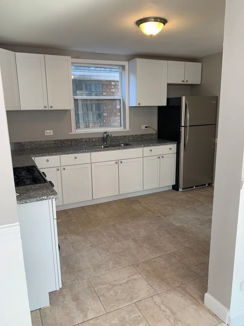 9211 S Clyde Avenue, Chicago, IL 60617 - #2