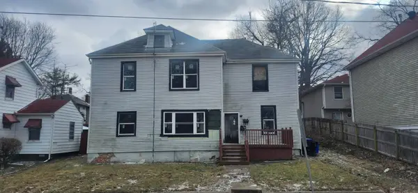 407 E Market Street, Bloomington, IL 61701