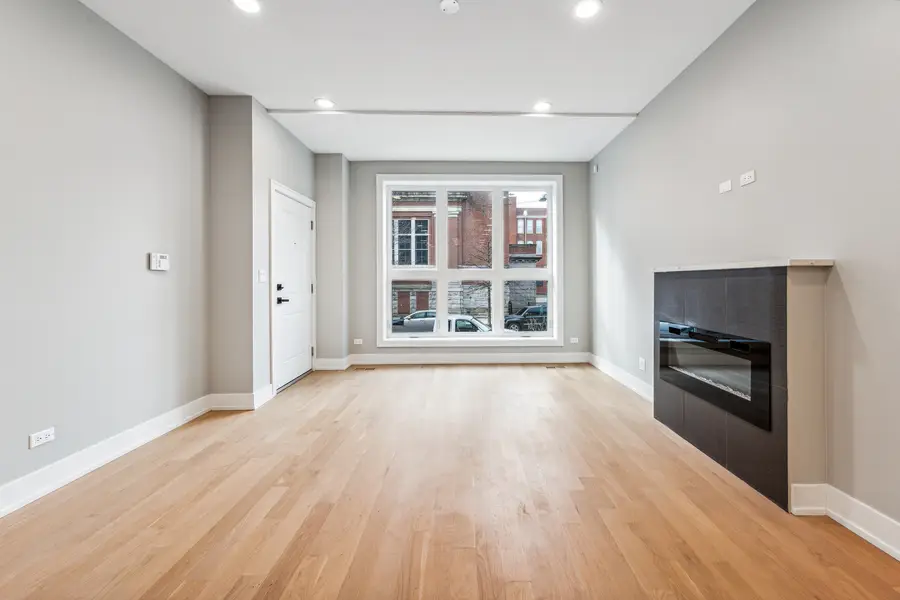 2714 W Cortez Street #1, Chicago, IL 60622 - Image #2