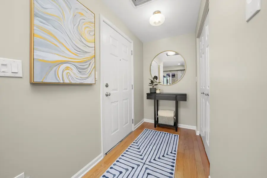 2720 W Cortland Street #302, Chicago, IL 60647 - Image #2