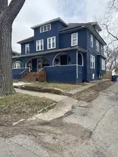 312 S Evergreen Avenue, Kankakee, IL 60901