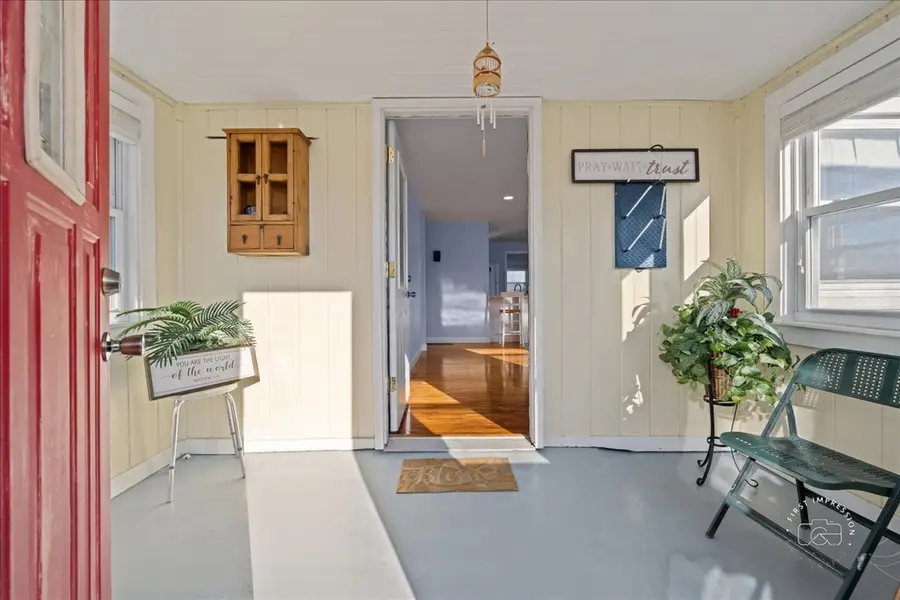 909 E Railroad Street, Sandwich, IL 60548 - Image #3