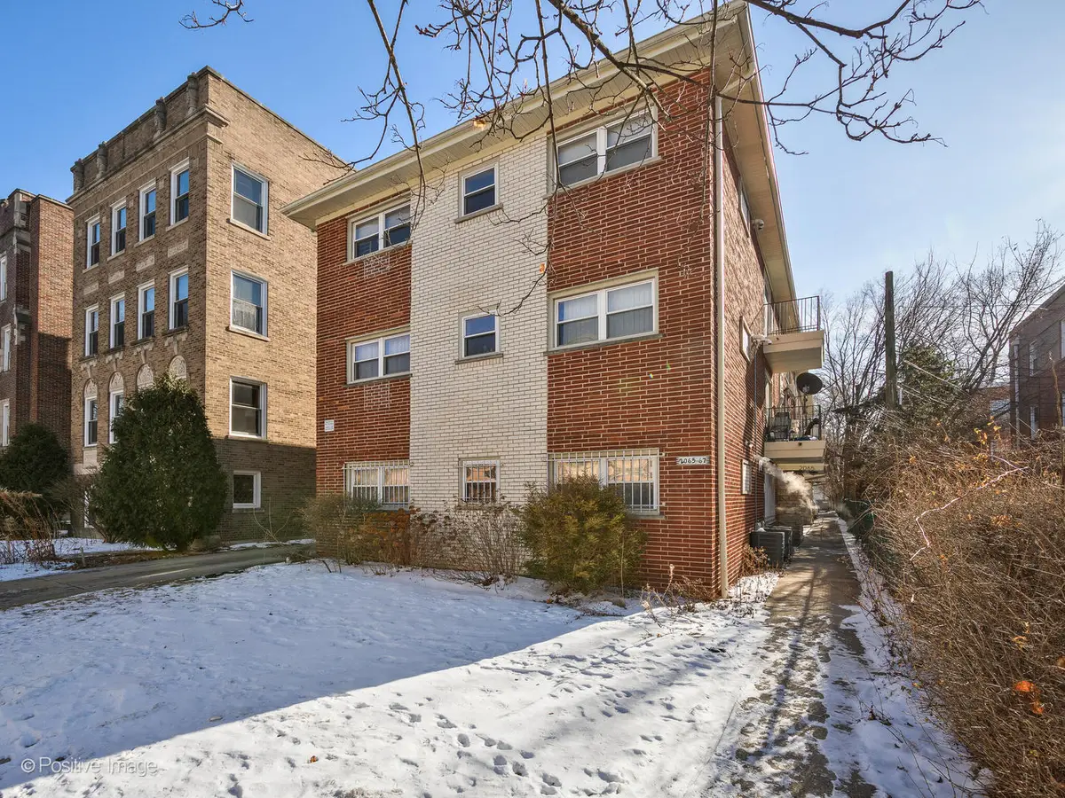 2067 W Farwell Avenue #3S, Chicago, IL 60645 - Image #1