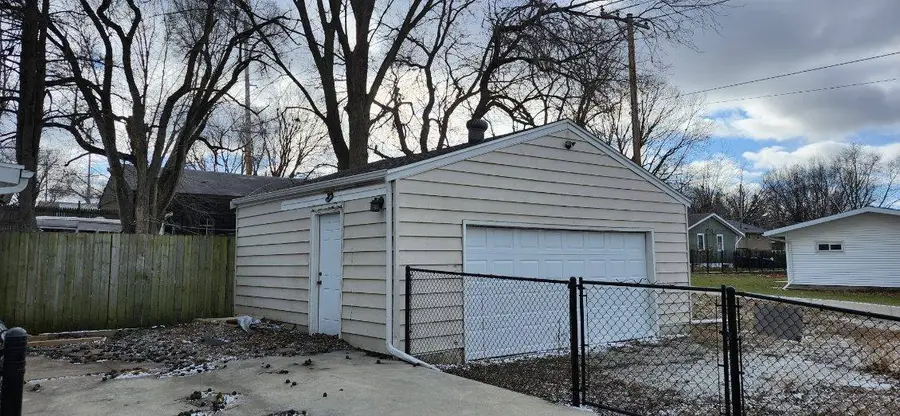 1328 N Mason Street, Bloomington, IL 61701 - Image #3