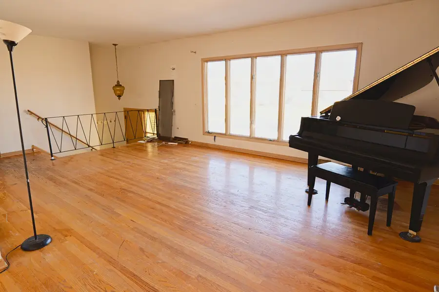 6432 Cedar Road, Oak Forest, IL 60452 - Image #3