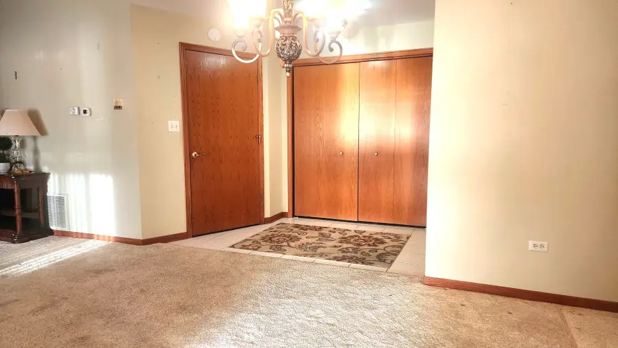 18440 Pine Lake Drive #1, Tinley Park, IL 60477 - Image #2