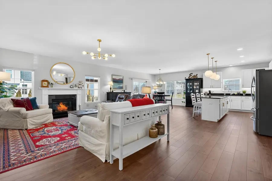 429 Fairway Lane, Sycamore, IL 60178 - Image #2