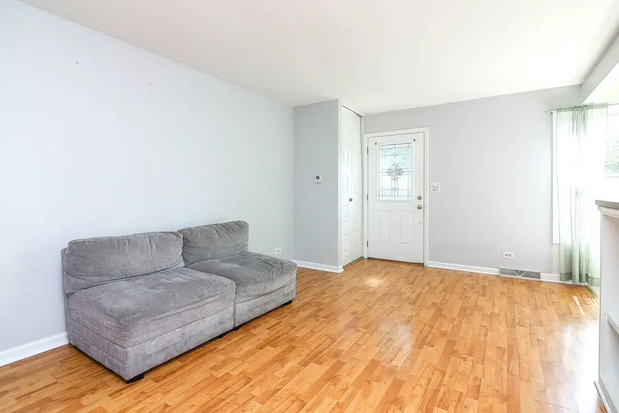 419 Sidney Avenue #C, Glendale Heights, IL 60139 - Image #3