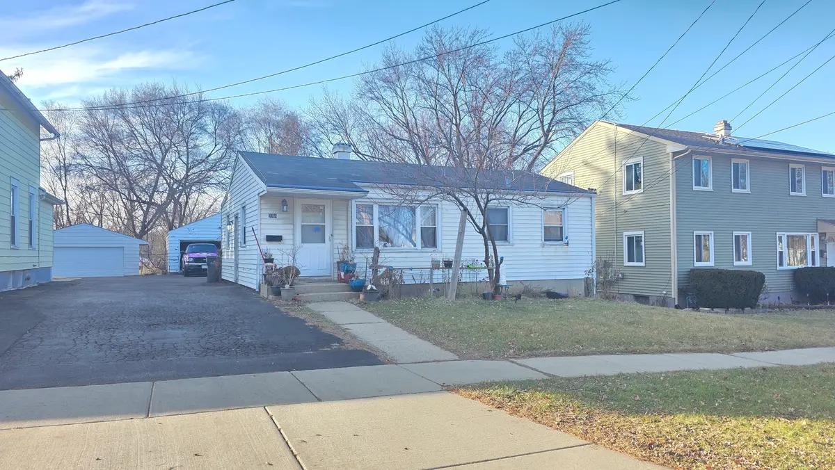 918 Lavoie Avenue, Elgin, IL 60120 - Image #1