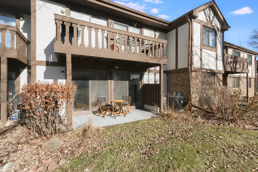 275 Wilmette Court #B1, Schaumburg, IL 60193 - Image #3