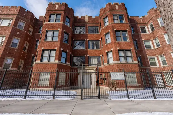 7628 S Essex Avenue #1N, Chicago, IL 60649