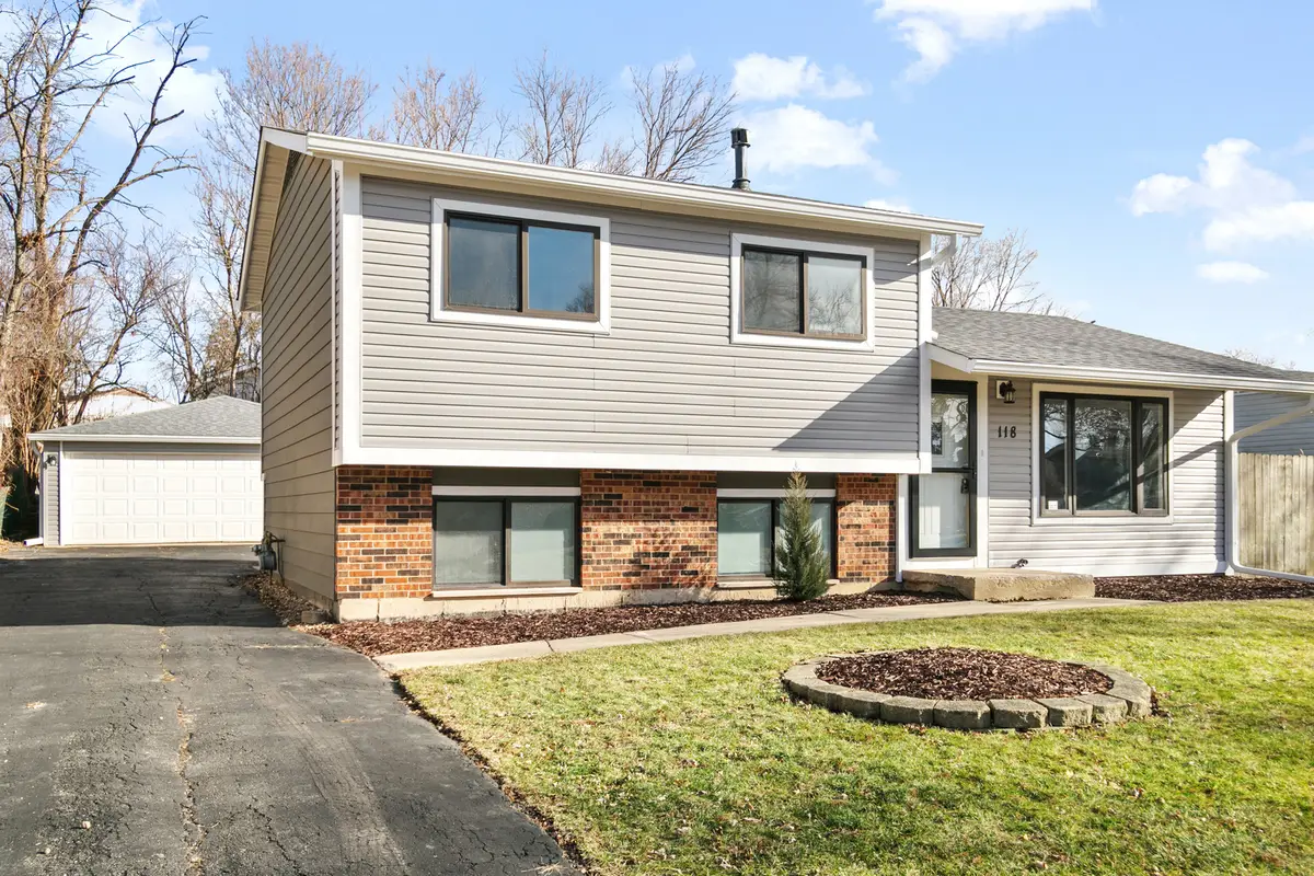 118 Springleaf Drive, Bolingbrook, IL 60440 - Image #1