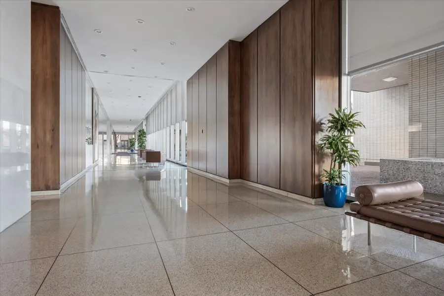 3600 N Lake Shore Drive #1905, Chicago, IL 60613 - #2