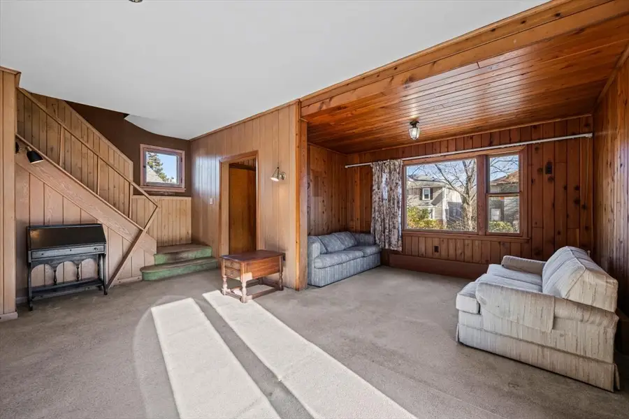 1206 Griffith Road, Lake Forest, IL 60045 - Image #2