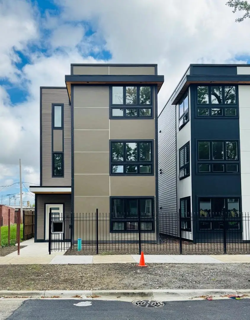 155 N La Crosse Avenue, Chicago, IL 60644 - #2