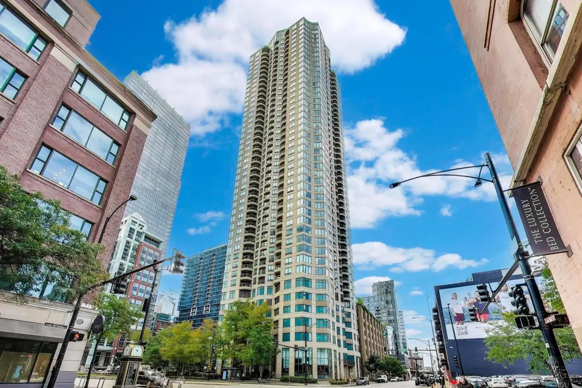 400 N Lasalle Drive #1912, Chicago, IL 60610 - #1