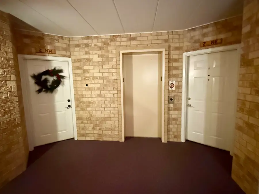 Address Withheld By Seller, Tinley Park, IL 60477 - Image #2