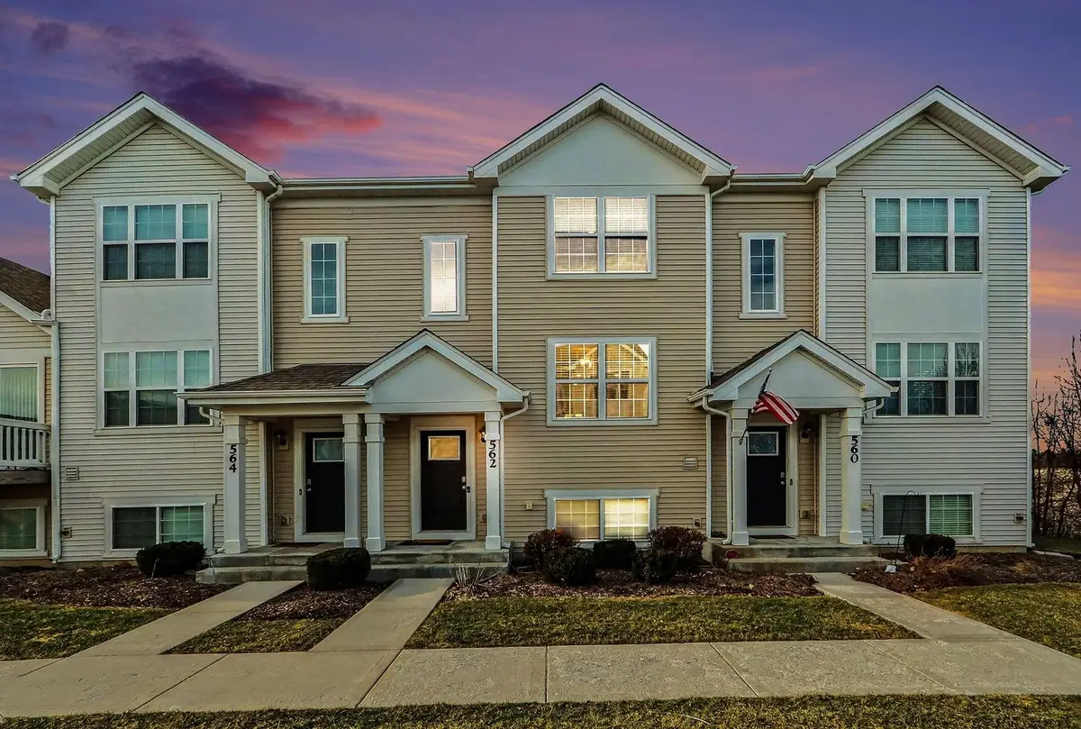 562 Spring Leaf Drive, Joliet, IL 60431 - Image #1