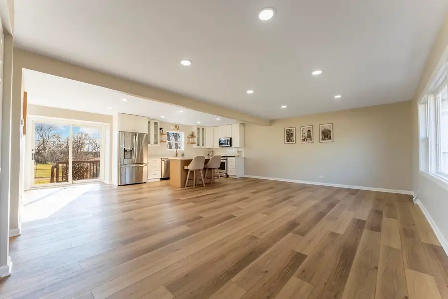 27W073 Jewell Road, Winfield, IL 60190 - Image #3