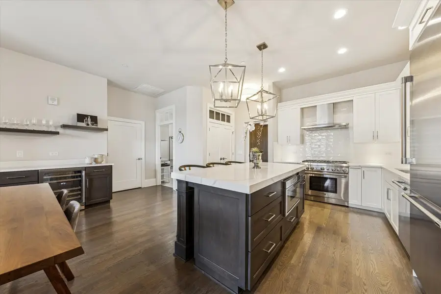 105 S Cottage Hill Avenue #304, Elmhurst, IL 60126 - Image #3