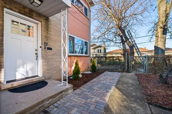 7906 W Lawrence Avenue #F, Norridge, IL 60706