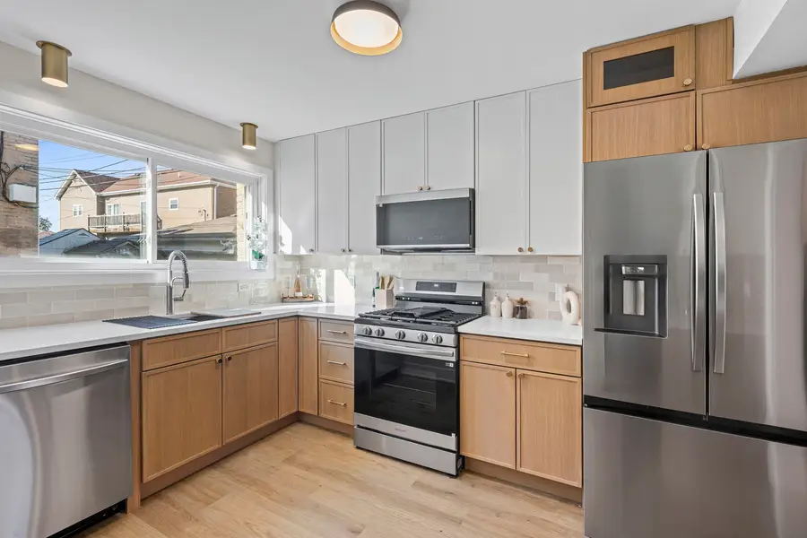 7906 W Lawrence Avenue #F, Norridge, IL 60706 - Image #2