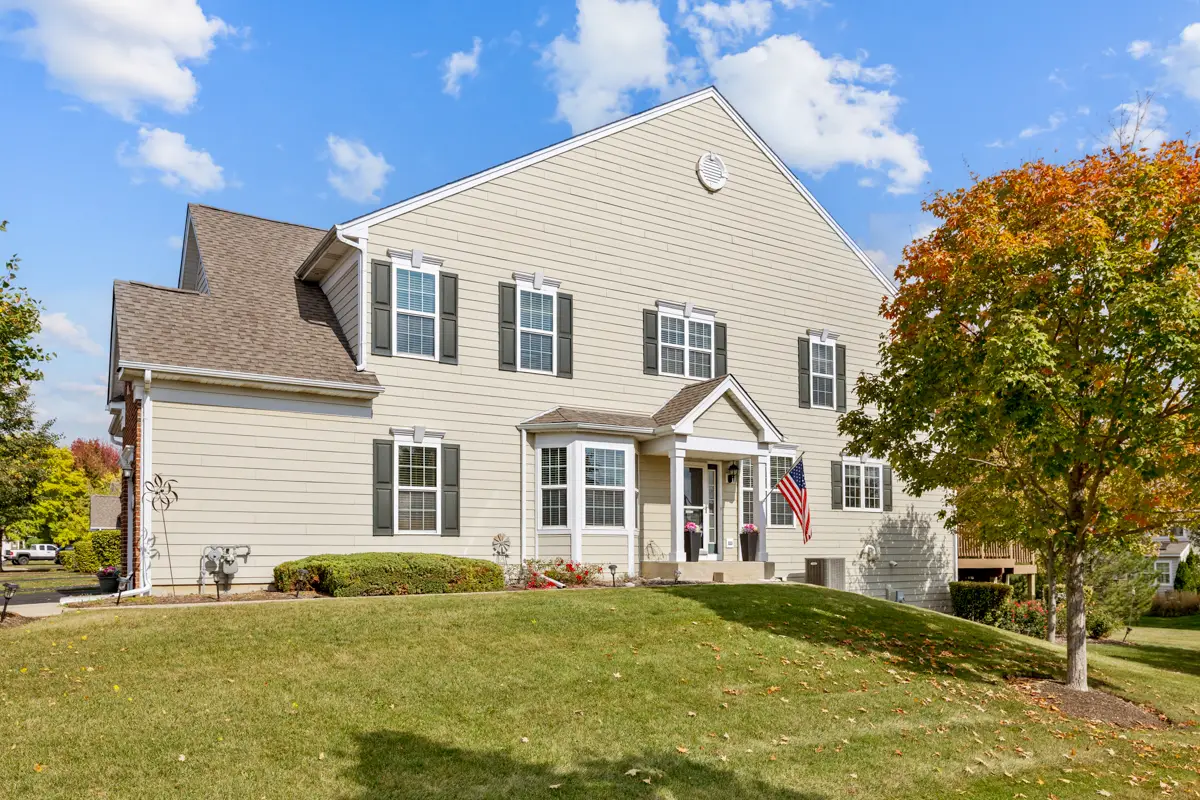 1127 Pine Valley Court, Elgin, IL 60124 - Image #1