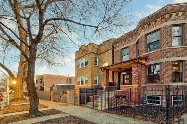 1018 N Harding Avenue, Chicago, IL 60651